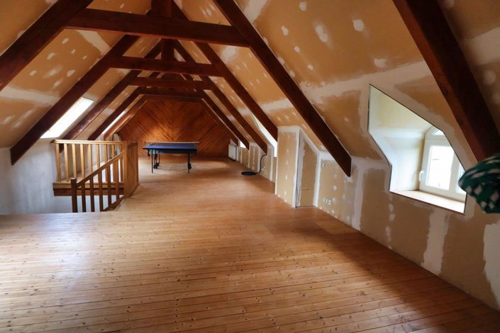 Image No.10-2 Bed House for sale