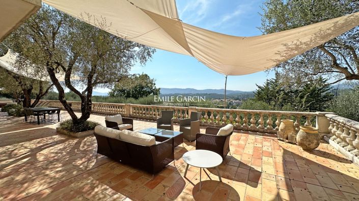 Image No.1-4 Bed House for sale