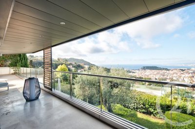 3 Bed Apartment for sale