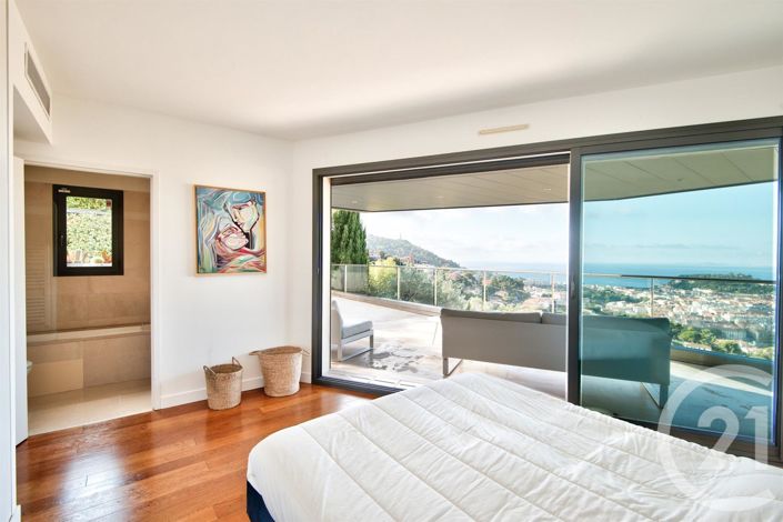 Image No.9-3 Bed Apartment for sale