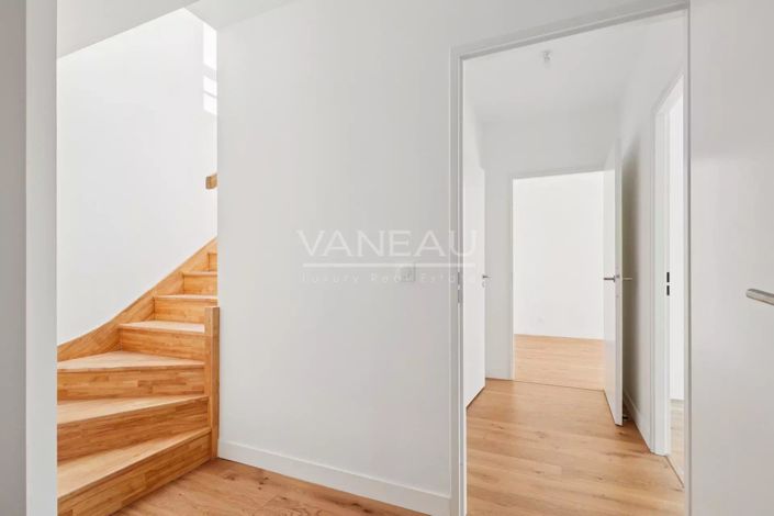 Image No.19-3 Bed Apartment for sale