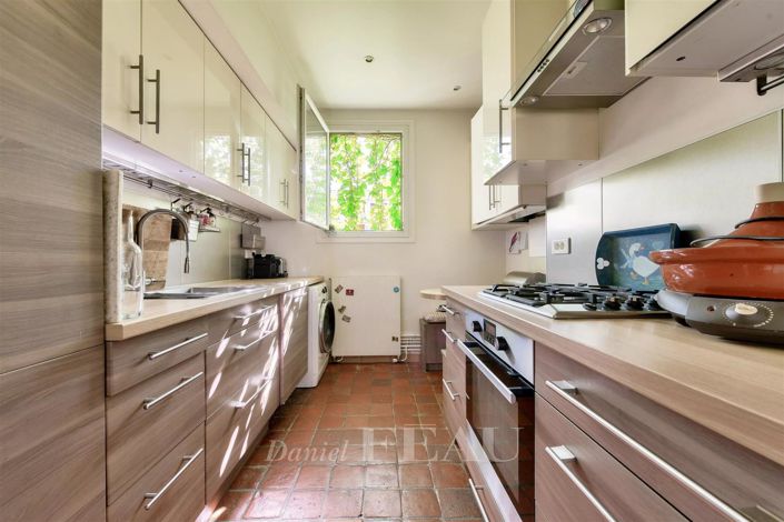 Image No.13-3 Bed Apartment for sale