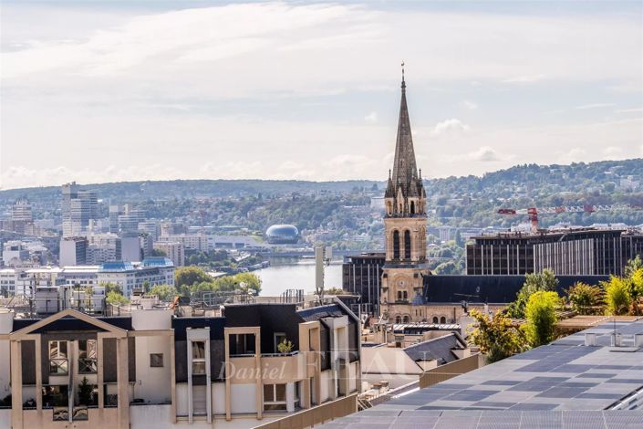 Image No.17-4 Bed Apartment for sale