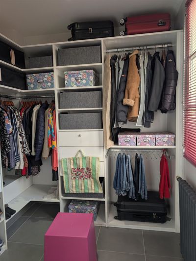 Image No.20-7 Bed House for sale