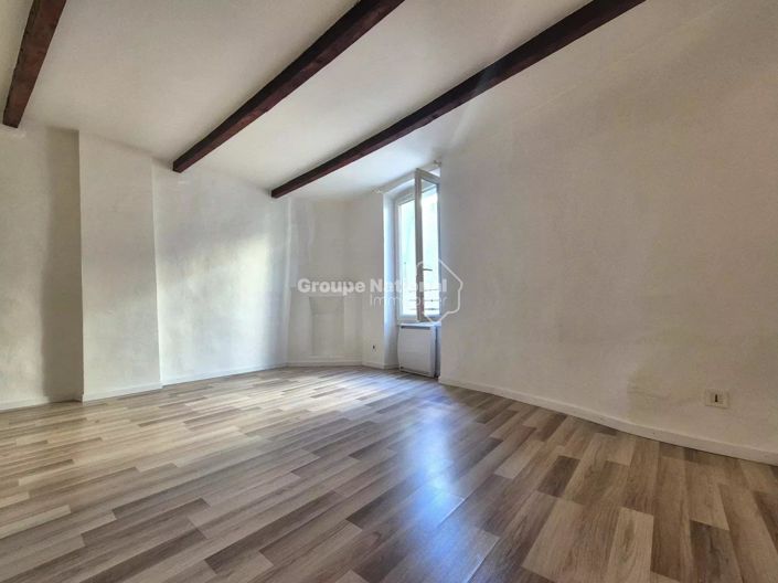 Image No.8-2 Bed House for sale