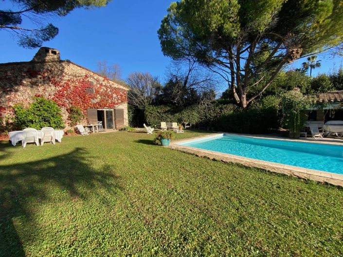 Image No.2-4 Bed House for sale