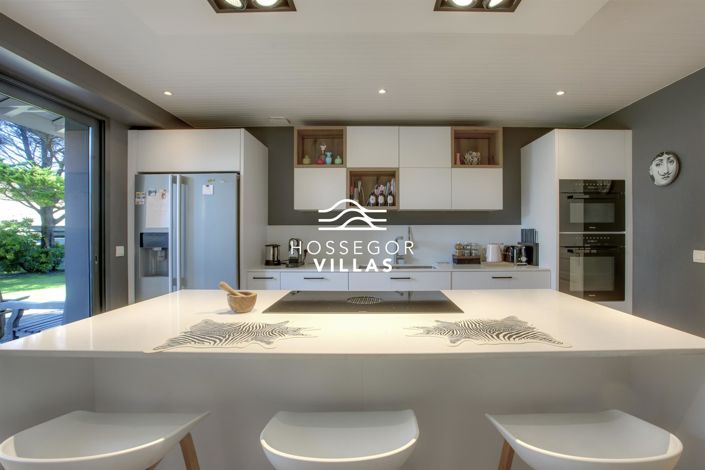 Image No.13-5 Bed House for sale