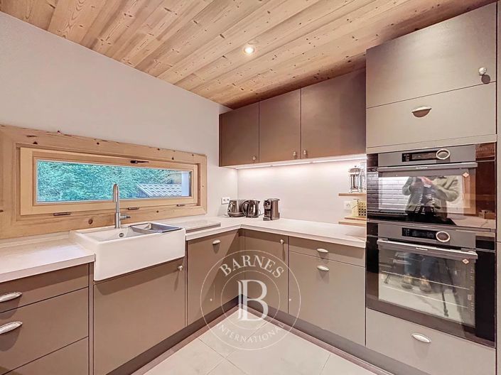 Image No.13-3 Bed Apartment for sale