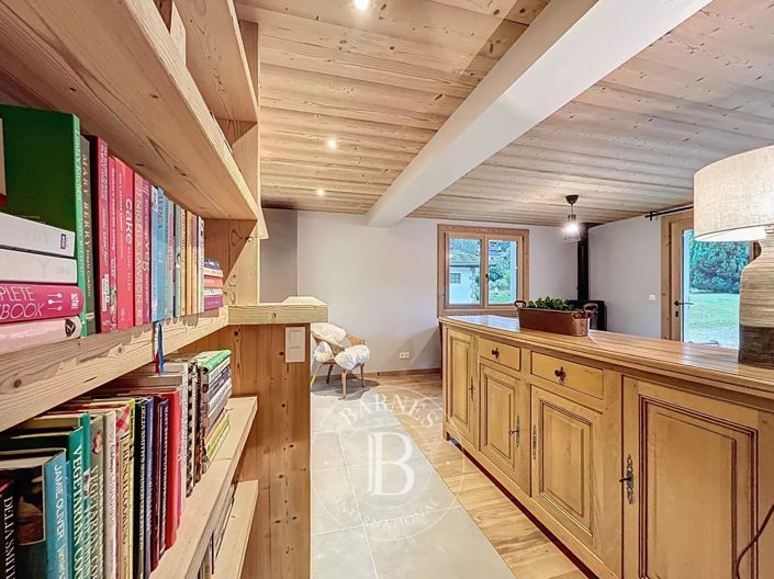 Image No.15-3 Bed Apartment for sale