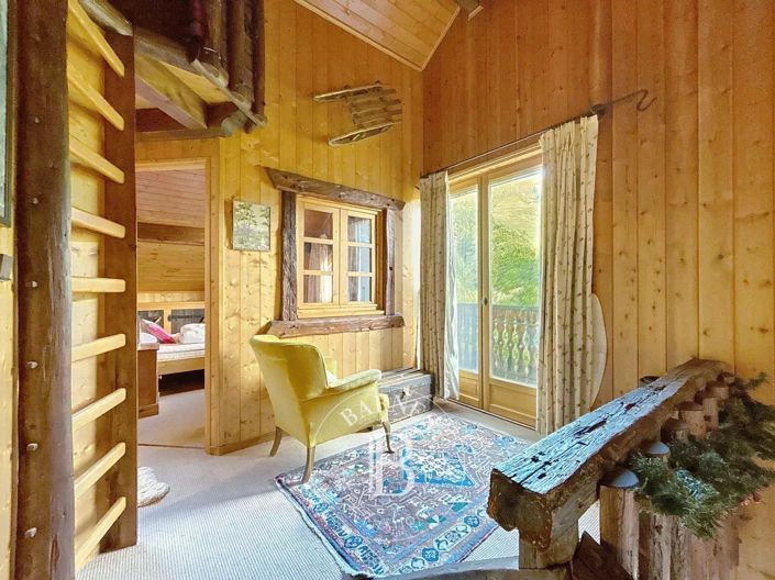 Image No.26-6 Bed House for sale