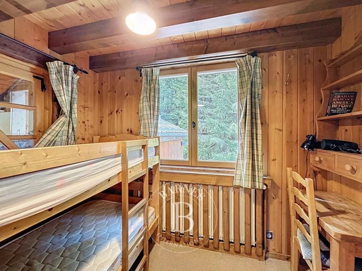 Image No.29-6 Bed House for sale