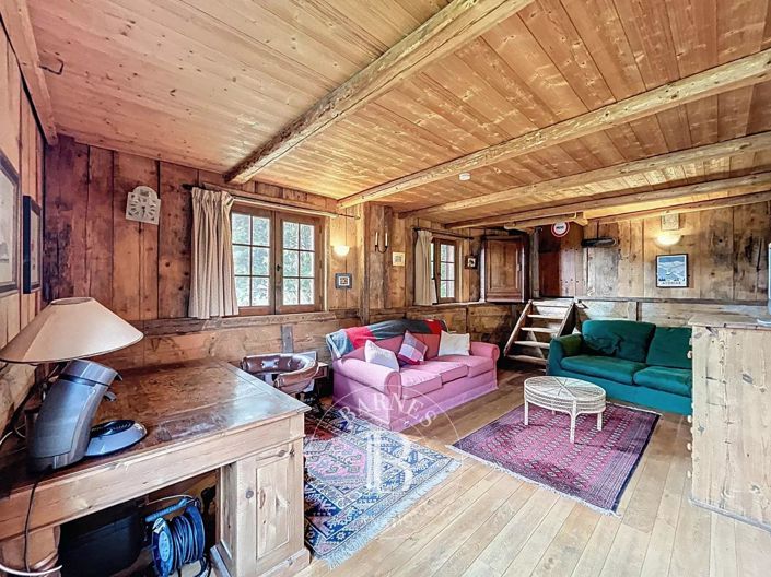 Image No.30-6 Bed House for sale