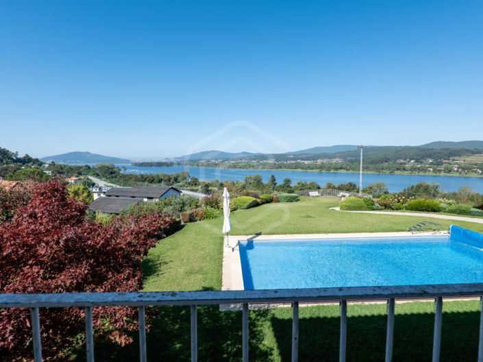 Image No.17-7 Bed House for sale