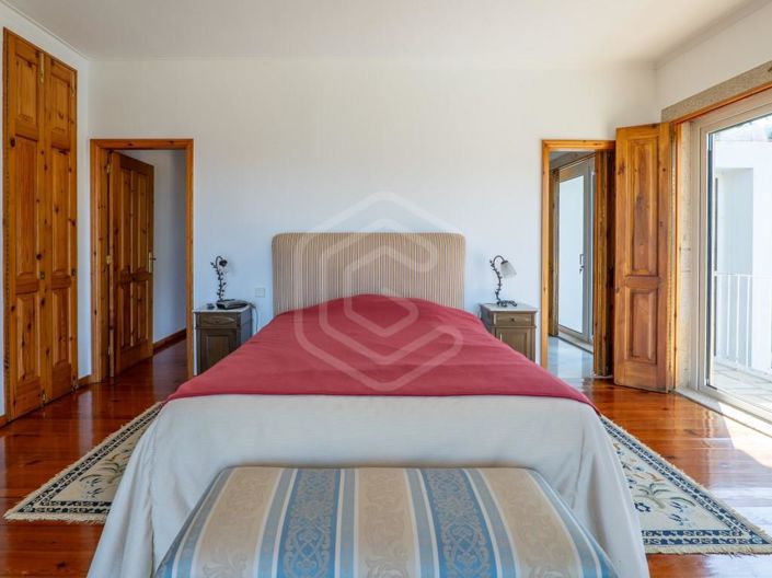 Image No.43-7 Bed House for sale