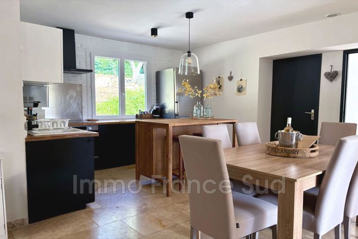 Image No.12-4 Bed House for sale