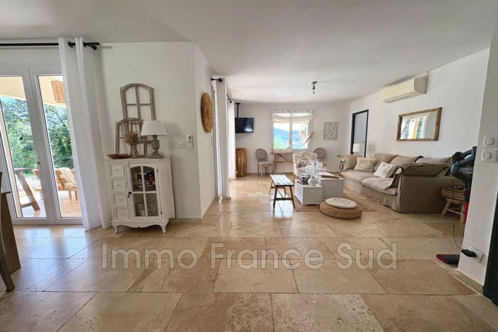 Image No.7-4 Bed House for sale