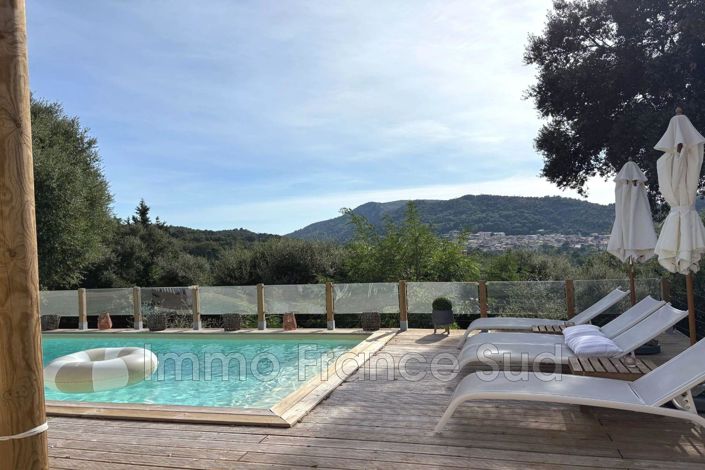 Image No.9-4 Bed House for sale