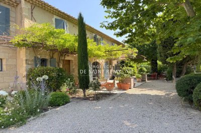 1 - Saint-Remy-de-Provence, House