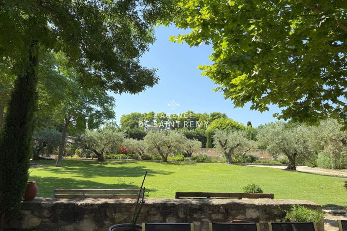 Image No.7-7 Bed House for sale