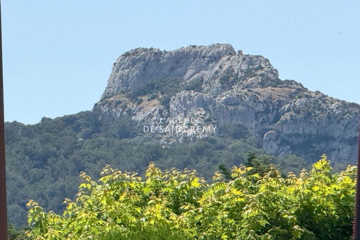 Image No.2-5 Bed House for sale