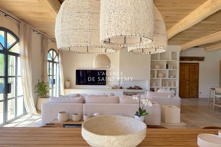 Image No.5-5 Bed House for sale