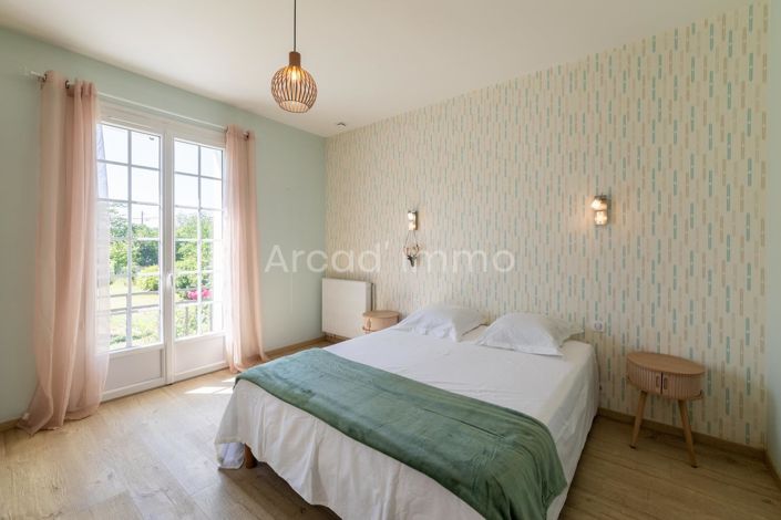 Image No.9-3 Bed House for sale