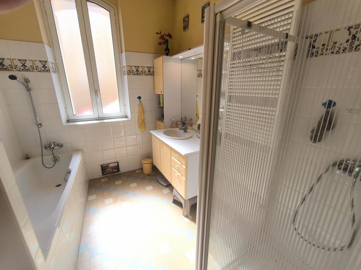 Image No.14-5 Bed House for sale