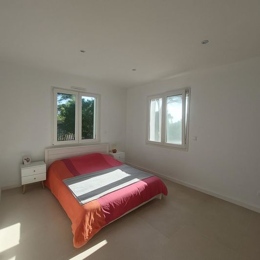 Image No.7-4 Bed House for sale