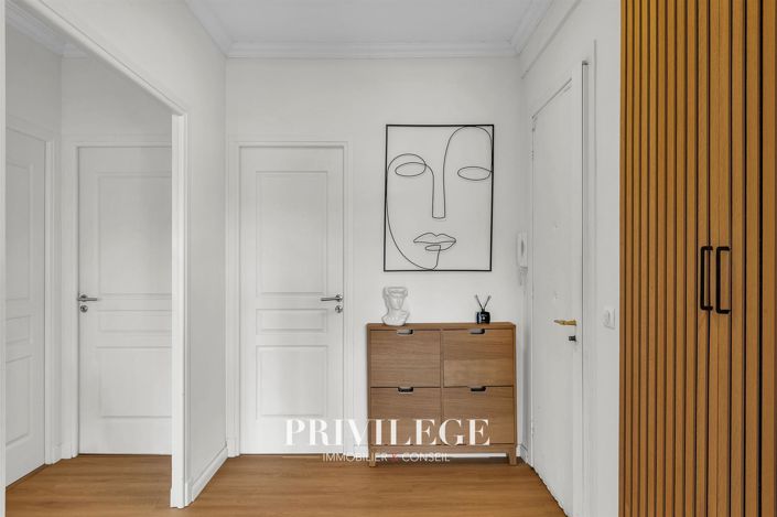 Image No.13-3 Bed Apartment for sale