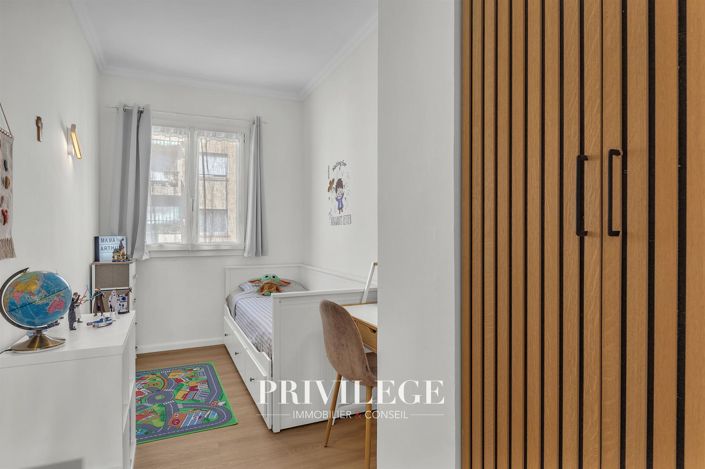 Image No.24-3 Bed Apartment for sale