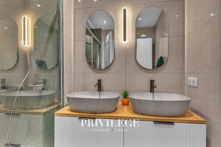 Image No.27-3 Bed Apartment for sale