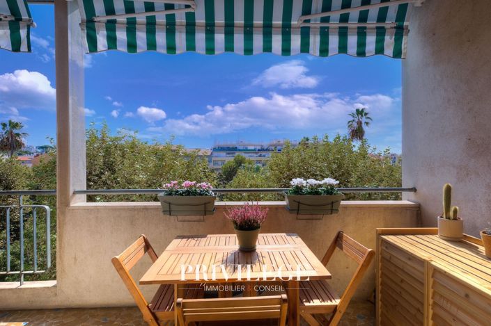 Image No.29-3 Bed Apartment for sale