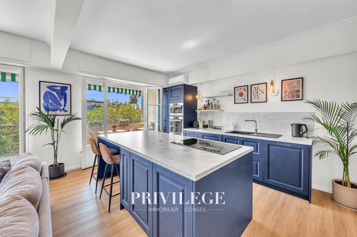 Image No.3-3 Bed Apartment for sale