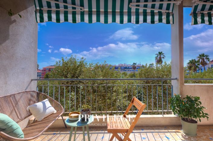 Image No.30-3 Bed Apartment for sale