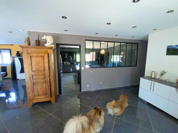 Image No.5-4 Bed House for sale