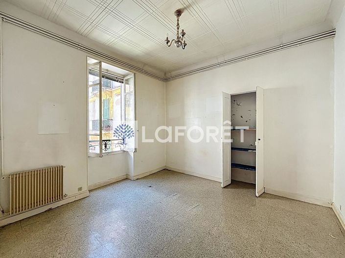 Image No.8-3 Bed Apartment for sale