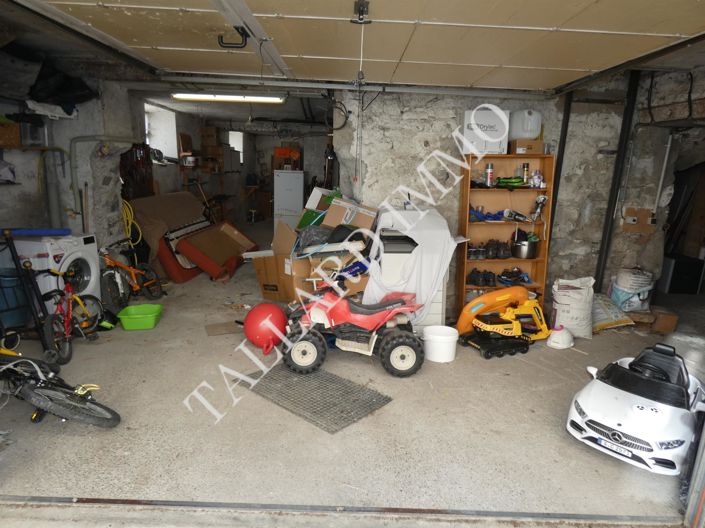 Image No.15-5 Bed House for sale