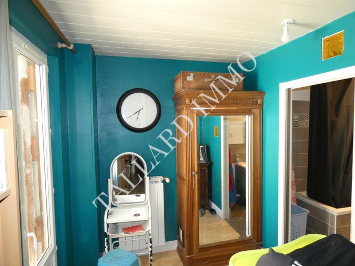 Image No.28-5 Bed House for sale