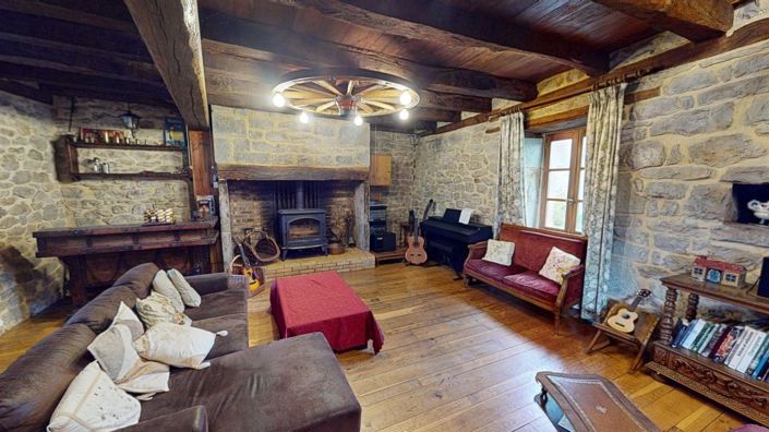 Image No.13-5 Bed House for sale