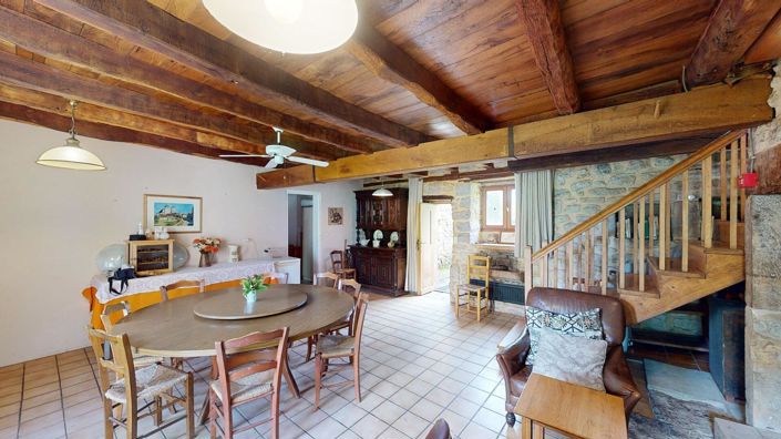 Image No.15-5 Bed House for sale