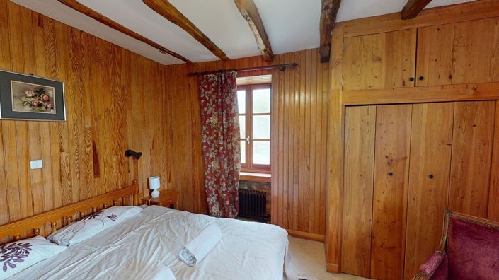 Image No.19-5 Bed House for sale