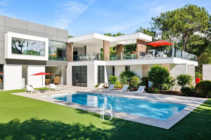 Image No.1-House for sale