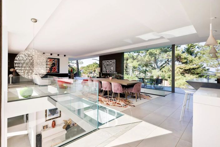 Image No.11-House for sale