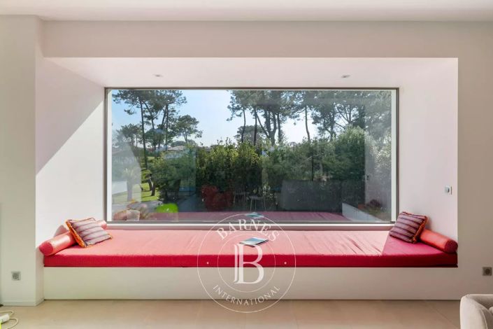 Image No.21-House for sale