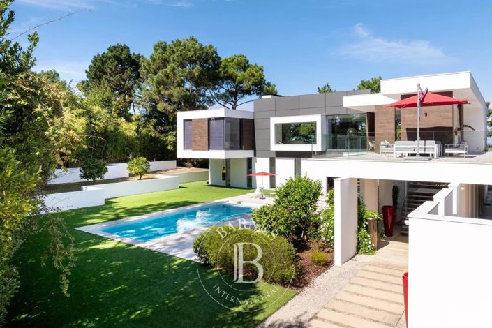 Image No.3-House for sale