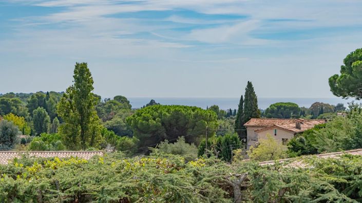 Image No.4-5 Bed House for sale