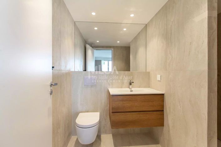 Image No.12-6 Bed House for sale