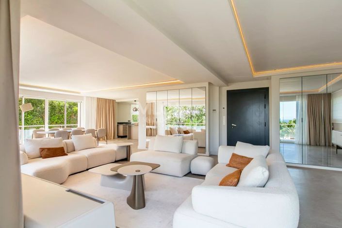 Image No.9-6 Bed House for sale