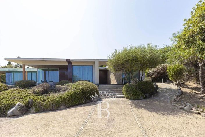 Image No.16-4 Bed House for sale