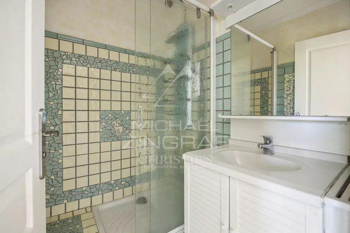 Image No.8-4 Bed Apartment for sale